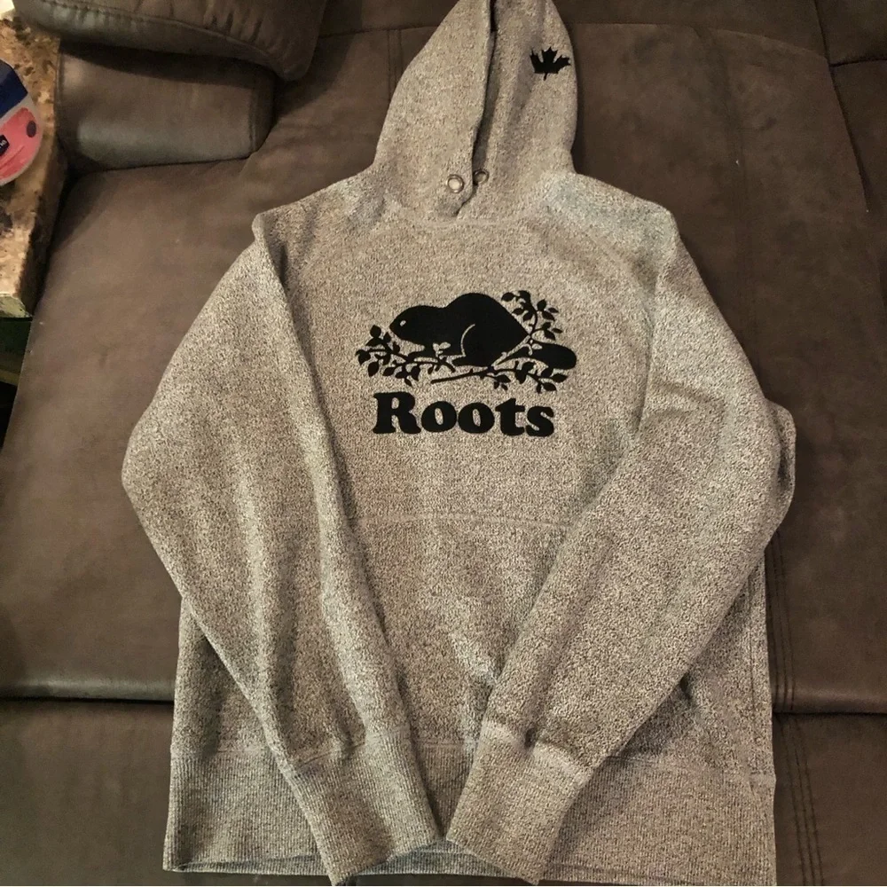 Grey Roots Logo Hoodie Size Small - Picture 1 of 5